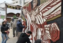 Restauran el emblemático mural del General San Martín en la esquina de Tucumán e Yrigoyen