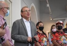 Tassano y comparseros entregaron donaciones para localidades afectadas por los incendios