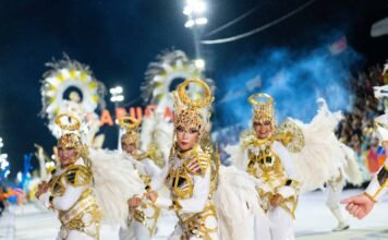 Juan Pablo Valdés resaltó “cómo el Carnaval correntino crece y se afianza”
